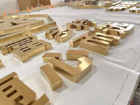 安阳拉丝不锈钢字的特点。